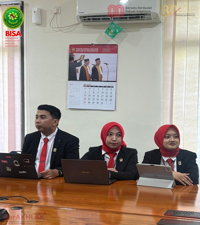 MENGIKUTI LIVE STREAMING HUT MA RI 19082025 3